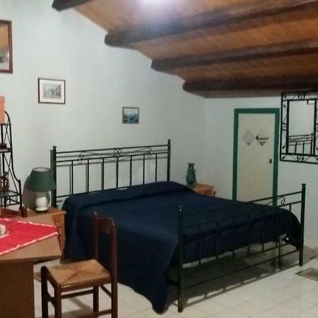 Beachpass Чефалу Екстер'єр фото