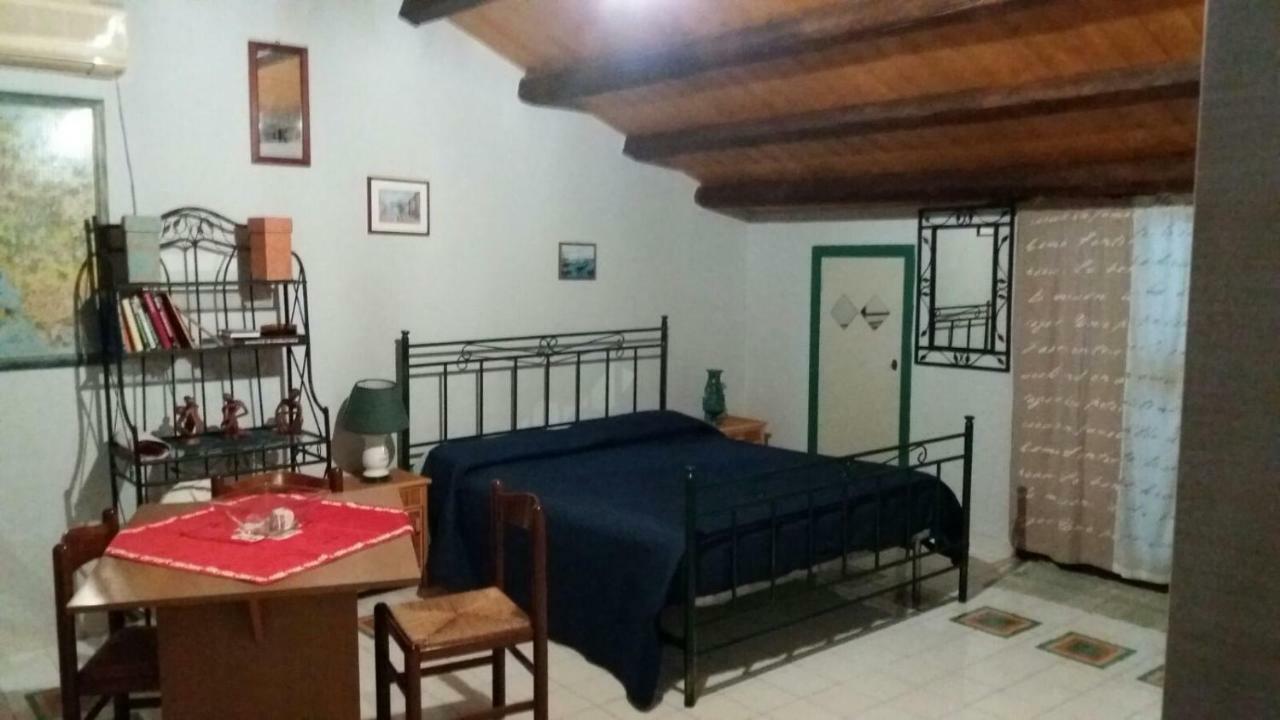Beachpass Чефалу Екстер'єр фото
